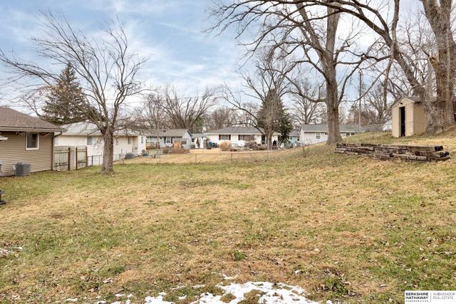 3835 N 88th Avenue, Omaha, NE 68134