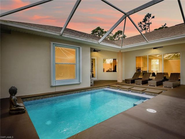3720 43rd AVE NE, Naples, FL 34120