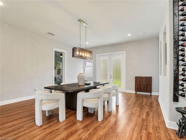 3720 43rd AVE NE, Naples, FL 34120