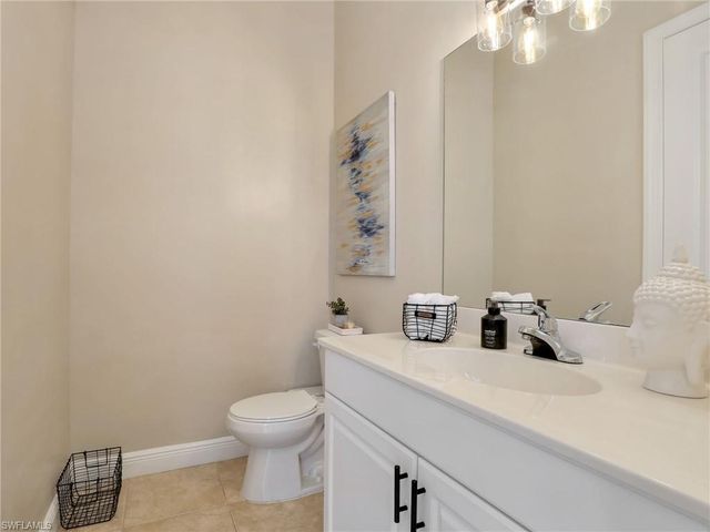 3720 43rd AVE NE, Naples, FL 34120