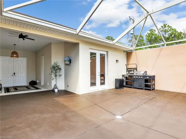 3720 43rd AVE NE, Naples, FL 34120