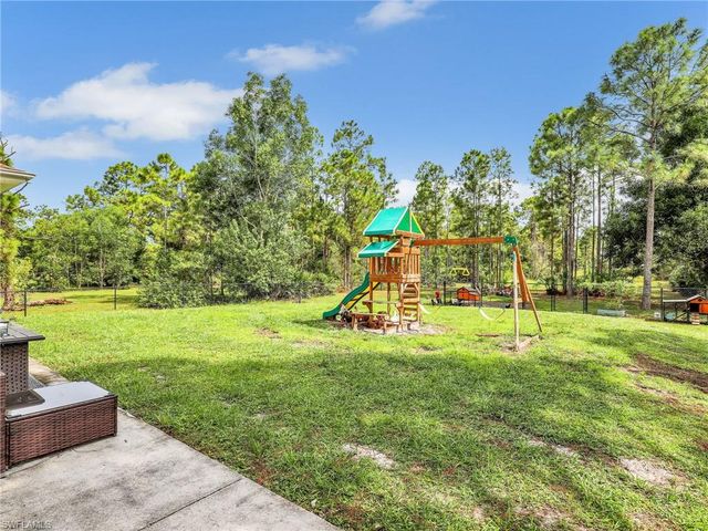 3720 43rd AVE NE, Naples, FL 34120