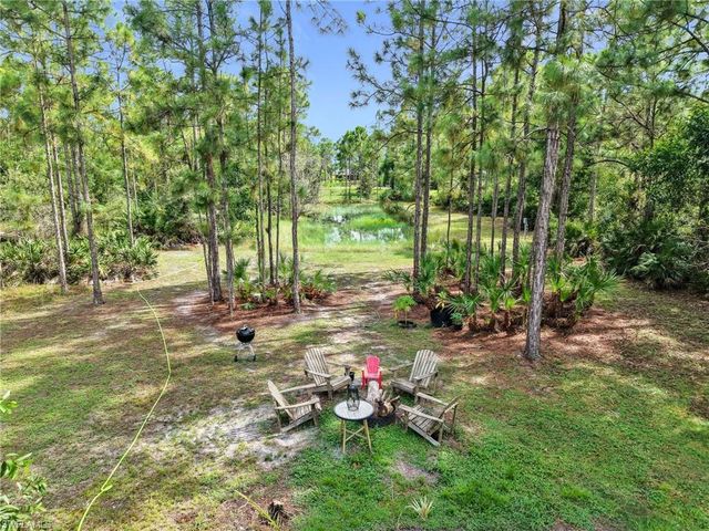 3720 43rd AVE NE, Naples, FL 34120