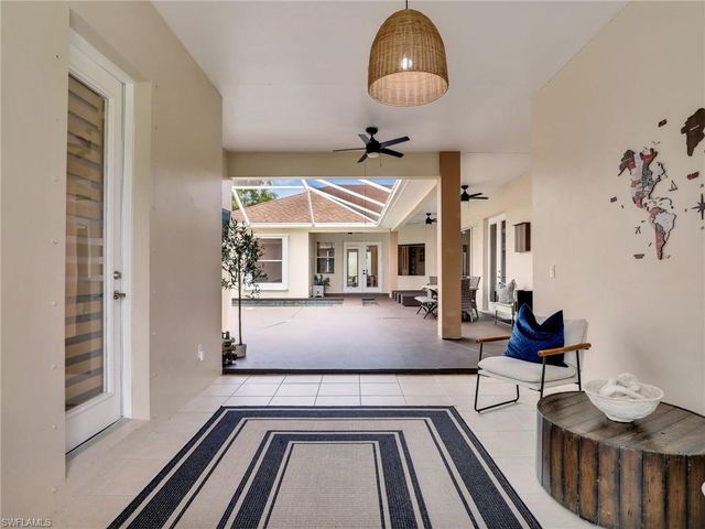 3720 43rd AVE NE, Naples, FL 34120