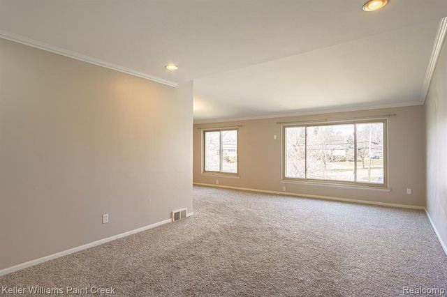 982 N Adams Road 6, Birmingham, MI 48009