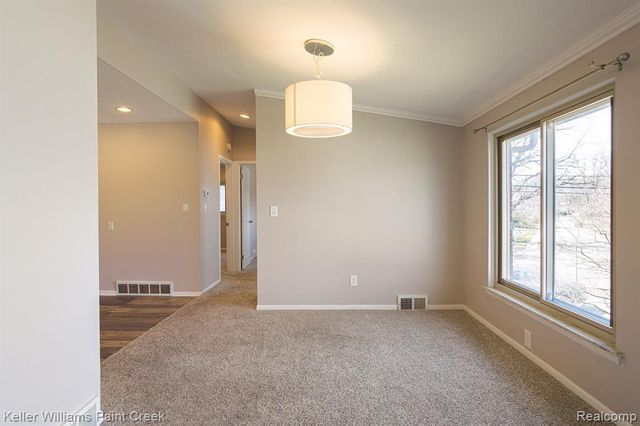 982 N Adams Road 6, Birmingham, MI 48009