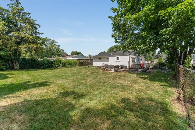 1331 Ridge Trail, Forks Twp, PA 18040