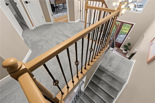 512 Old Field Cove, Woodstock, GA 30189