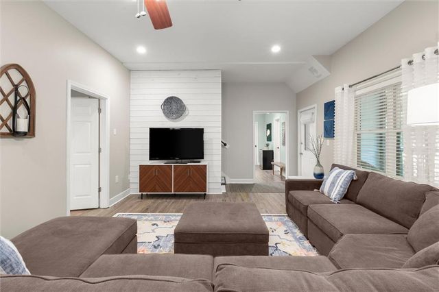 512 Old Field Cove, Woodstock, GA 30189