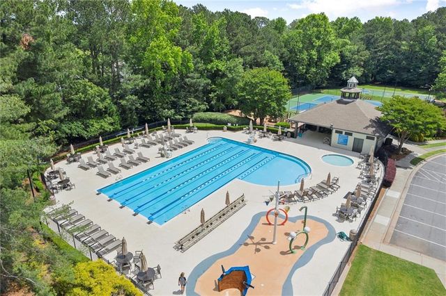512 Old Field Cove, Woodstock, GA 30189