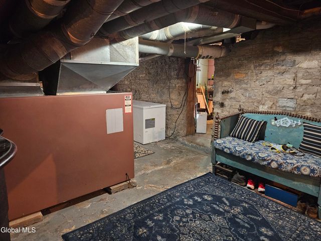 99 Montgomery Street, Canajoharie, NY 13317