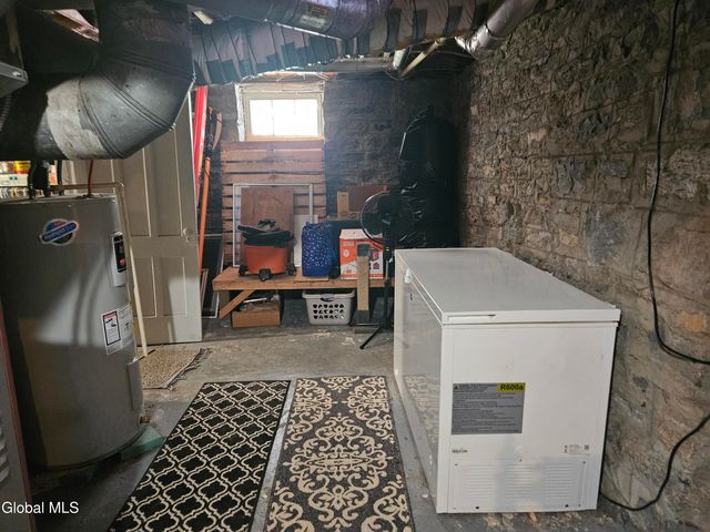 99 Montgomery Street, Canajoharie, NY 13317