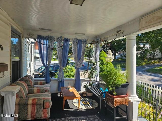 99 Montgomery Street, Canajoharie, NY 13317