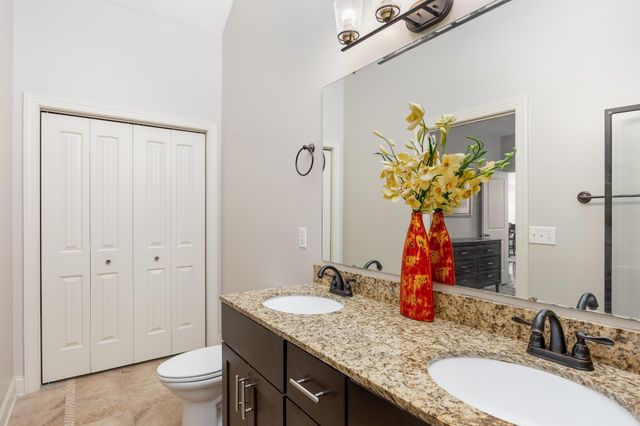 1904 Rossville Avenue, Chattanooga, TN 37408