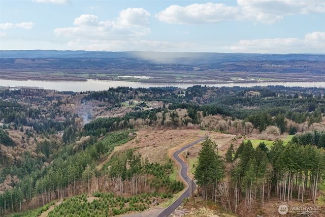 685 Anderson Drive, Kalama, WA 98625