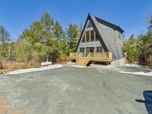 343 Dahlia Road, Livingston Manor, NY 12758
