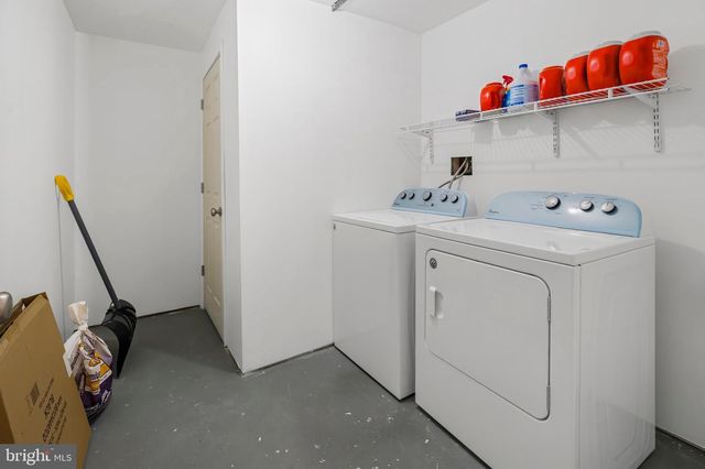 7244 FLAG HARBOR DR, District Heights, MD 20747