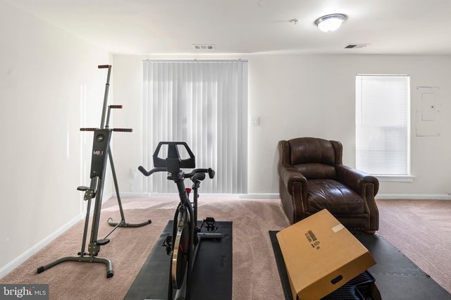 7244 FLAG HARBOR DR, District Heights, MD 20747