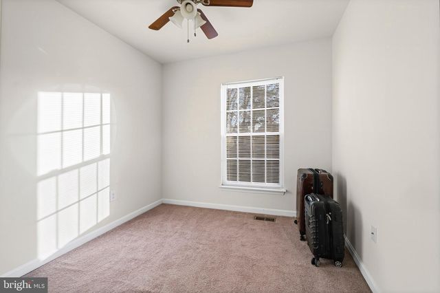 7244 FLAG HARBOR DR, District Heights, MD 20747