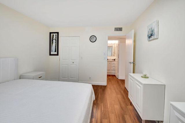 704 Saxony O, Delray Beach, FL 33446