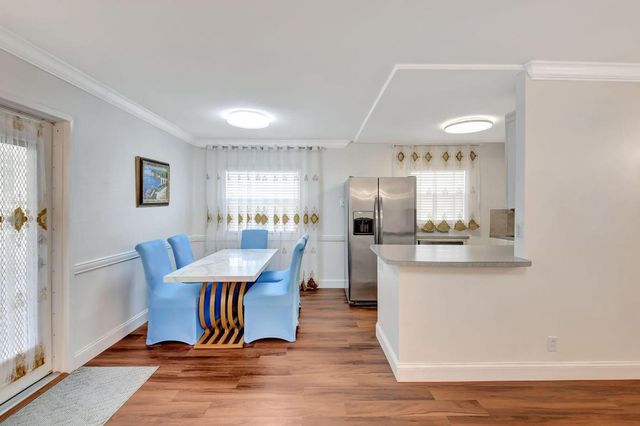 704 Saxony O, Delray Beach, FL 33446