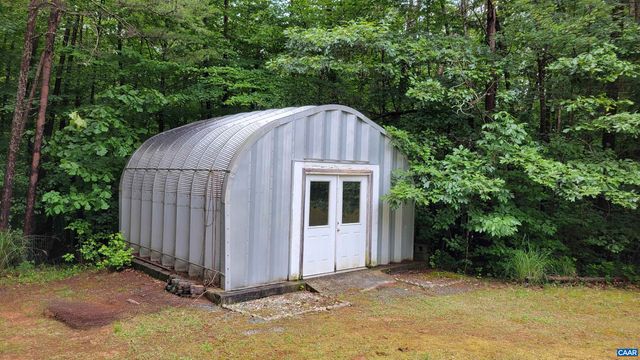 112 PINE CREST LN, Gordonsville, VA 22942