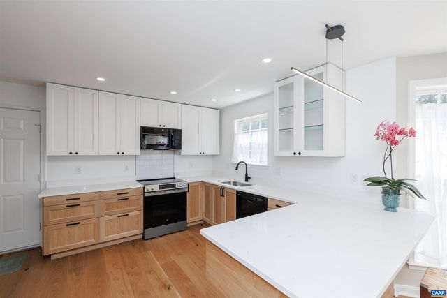 112 PINE CREST LN, Gordonsville, VA 22942