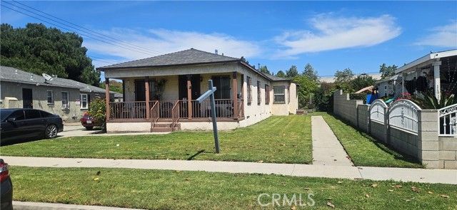 11912 Elva, Los Angeles, CA 90059