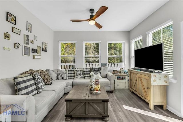 399 Beecher Drive, Richmond Hill, GA 31324
