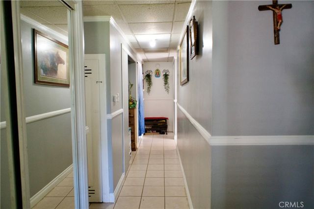 5825 N Orangecrest, Azusa, CA 91702