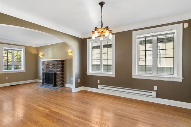 3836 Courtland Place S, Seattle, WA 98118