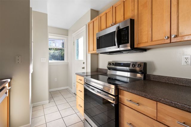 3836 Courtland Place S, Seattle, WA 98118