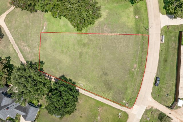 5319 Windrush Street, Fulshear, TX 77441