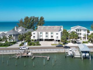 20204 GULF BOULEVARD 3, Indian Shores, FL 33785