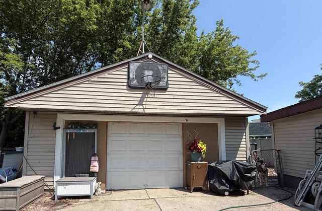 405 Mcgraw Street, Bay City, MI 48708