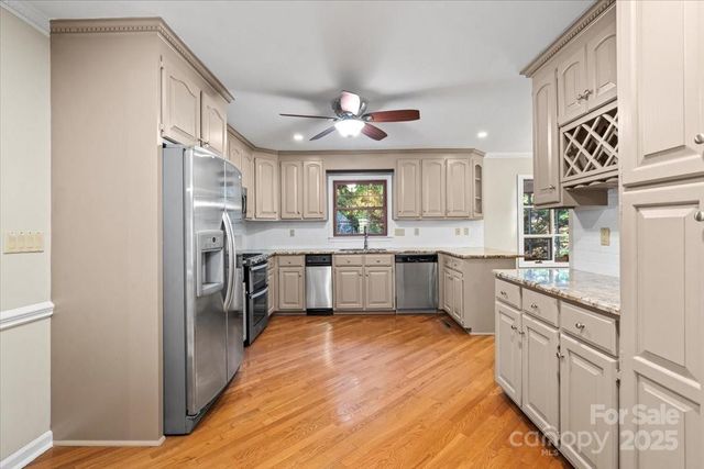 1061 Fairway Drive, Kannapolis, NC 28081