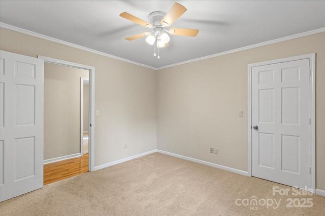 1061 Fairway Drive, Kannapolis, NC 28081