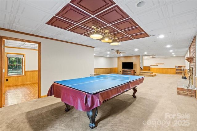 1061 Fairway Drive, Kannapolis, NC 28081