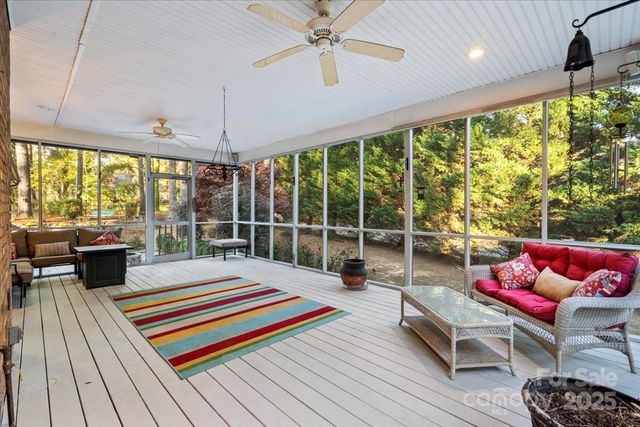 1061 Fairway Drive, Kannapolis, NC 28081