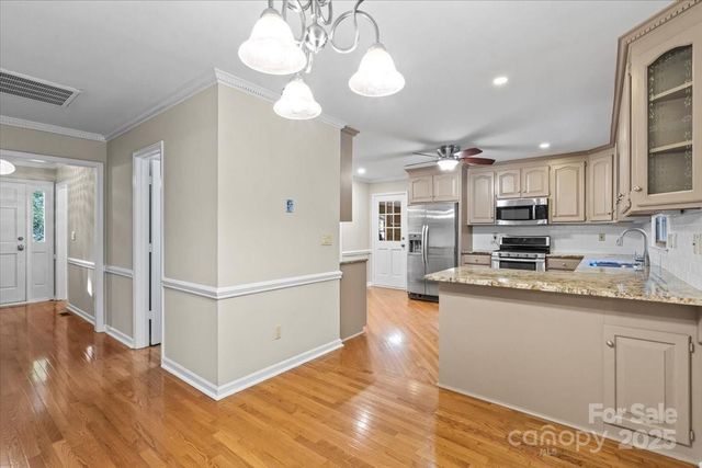 1061 Fairway Drive, Kannapolis, NC 28081