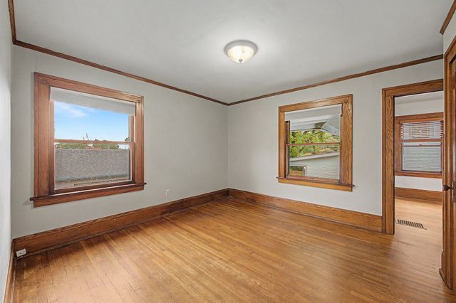3211 Cottage Grove Avenue, Des Moines, IA 50311