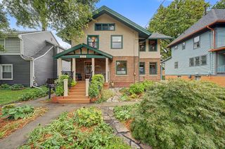 3211 Cottage Grove Avenue, Des Moines, IA 50311
