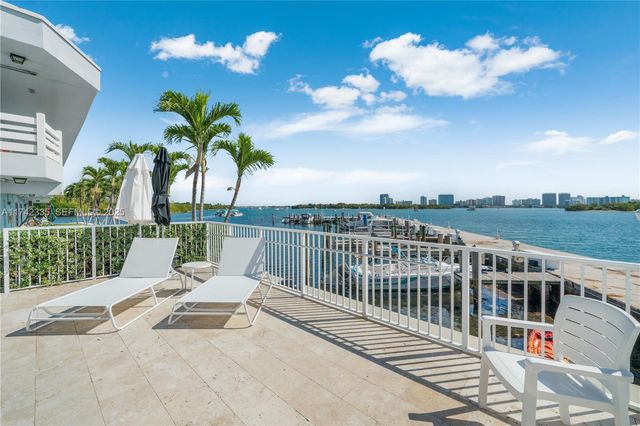 2700 NE 135th Street 32, North Miami, FL 33181