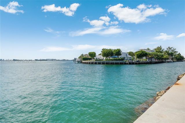 2700 NE 135th Street 32, North Miami, FL 33181