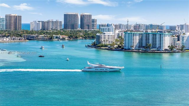 2700 NE 135th Street 32, North Miami, FL 33181