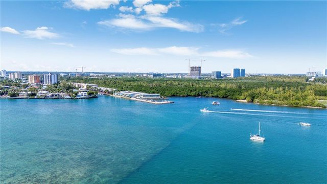 2700 NE 135th Street 32, North Miami, FL 33181
