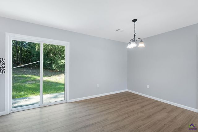 4216 W Oak Drive, Macon, GA 31210