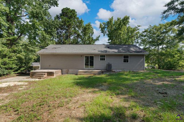 4216 W Oak Drive, Macon, GA 31210