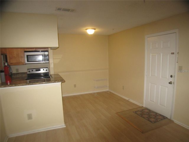 199 AFTON SQUARE 210, Altamonte Springs, FL 32714