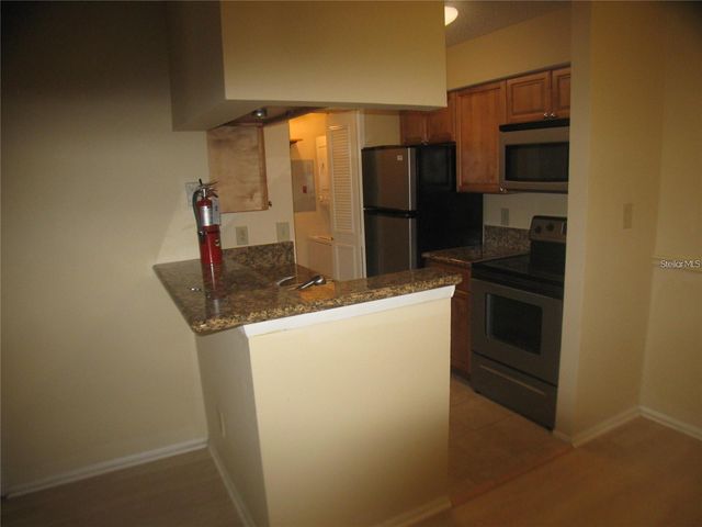 199 AFTON SQUARE 210, Altamonte Springs, FL 32714
